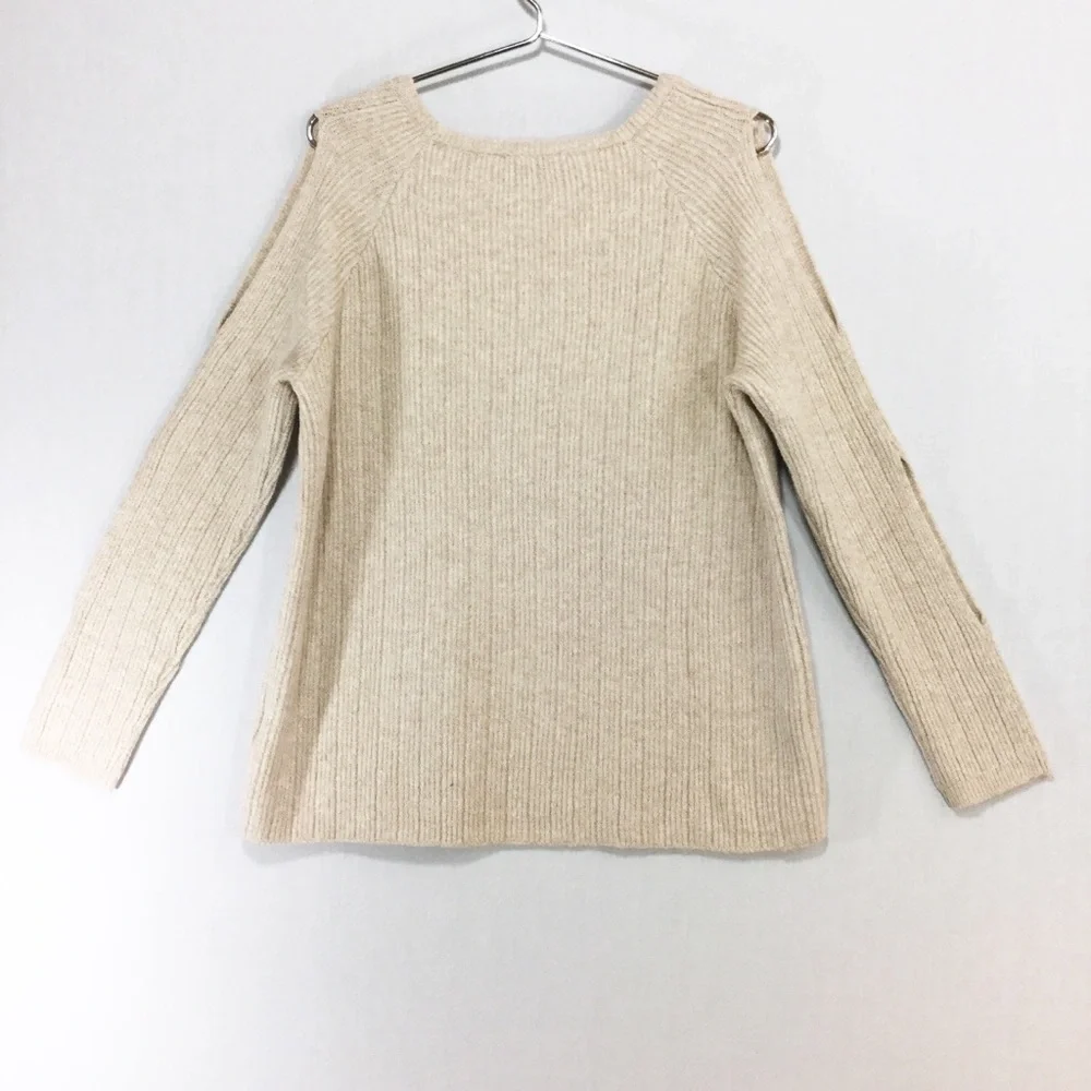 NWT BB Dakota Underneath It All Slit Sleeve Sweater - Picture 3 of 6